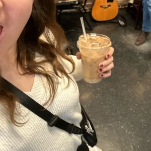 Meet your Posher, Madison